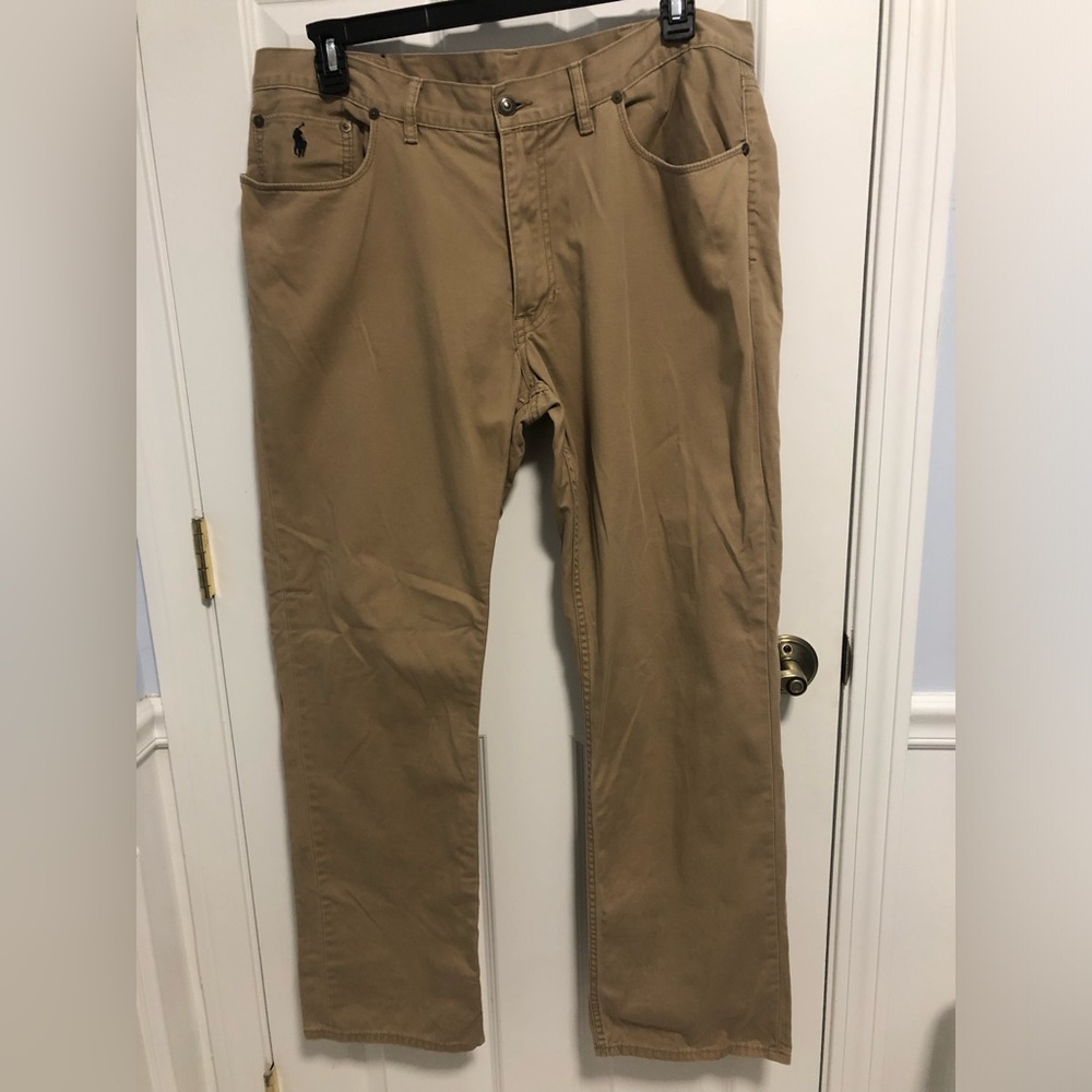 Polo Ralph Lauren men’s 38x32 straight leg khaki jeans. 5 pocket. Excellent cond